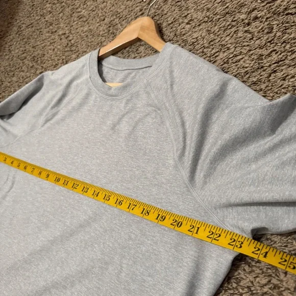 Vuori Recycled Polyester Elastane Heather Gray Raglan Crewneck Sweatshirt Medium - Picture 7 of 8